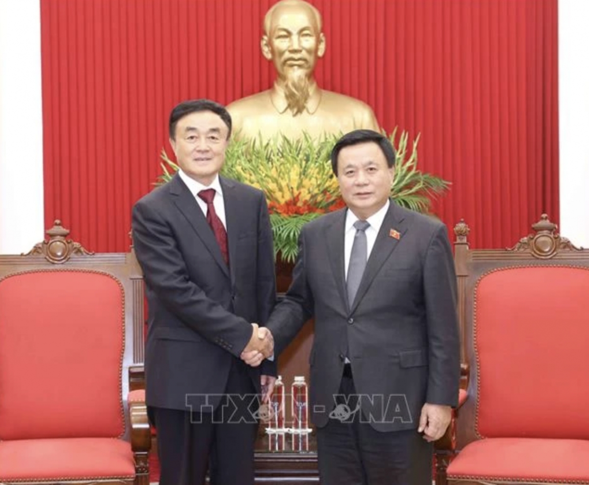 Vietnamese, Chinese Parties promote theoretical exchanges